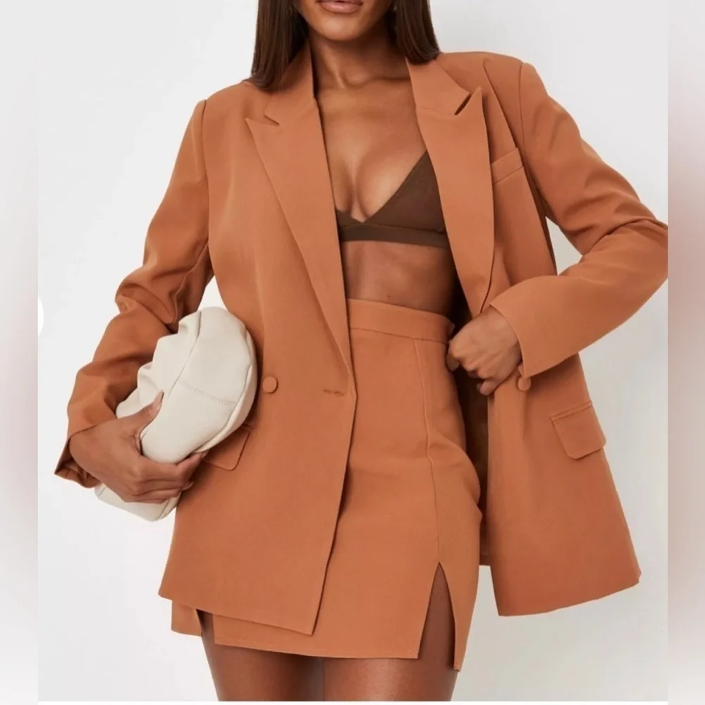 Missguided Petite Tailored Double Breasted Blazer in Camel - Picture 4 of 4
